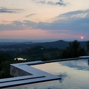 **** Hotel Chateau Fasel Albanien